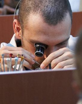 安尼塔·阿普里爾-天津萬國(guó)售后服務(wù)中心